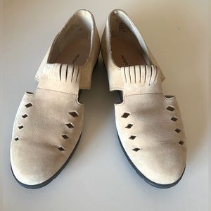 Hush Puppies Tan Suede Slip On Flats